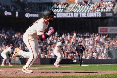 article image - Pirates Giants Baseball